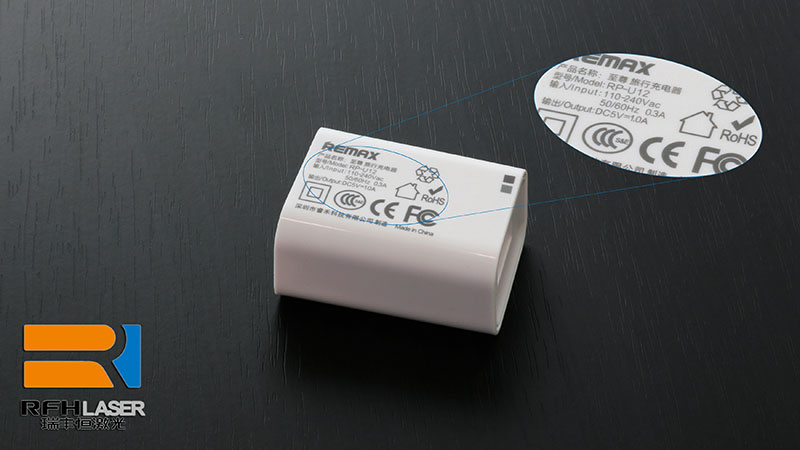 Solide UV-Laserquelle zur Markierung von Telefonladegeräten mit beschädigungsfreier Markierung